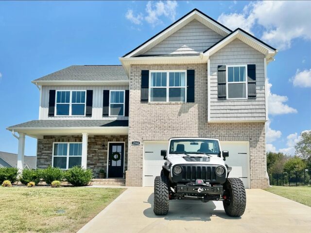 In for the Great Smoky Mountain Jeep Invasion 2024? If you are thinking of moving to the area, please feel free to stop by The Farm at Riverbend Community by Smithbilt Homes! 
The model 🏡 is located at:
2044 Farm Blvd. Sevierville, TN 37876
🪧Open: Sat. & Sun. 1pm - 5pm
New Construction with prices starting just under $400,000 coming early 2025!
 Would 💛 to have you and your Jeeps visit with us!

#smithbilthomes #realtorrenea #smithbilthomesspecialist #rkingsellshomes#southlandrealtors
#southlandcomplaniestn #seymour #seymourtn #sevierville #seviercounty #seviercountytn seviervilletn #seviervilletennessee#newdevelopment
realtorrenea@smithbilthomes southlandrealtors
southlandcompaniestn #southlandnewconstructiondivision #thefarmatriverbendbysmithbilt #farmatriverbend
#farmatriverbendbysmithbilt #smithbiltdesign
Smithbiltdesign